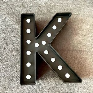 K letter Light